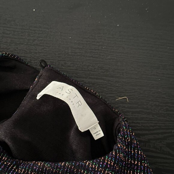 ASTR The Label Long Sleeve Metallic Bodysuit • Size S - Picture 3 of 4